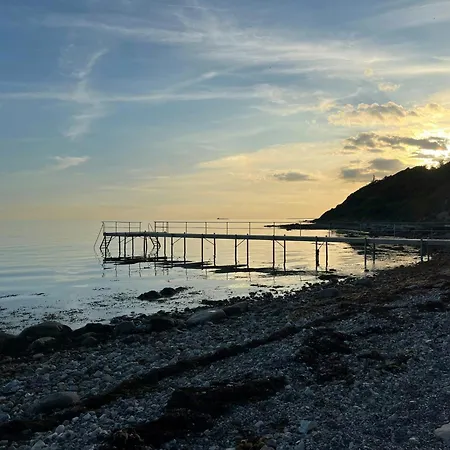 Sea View At Rosnaes 펜션 칼룬드보르그
